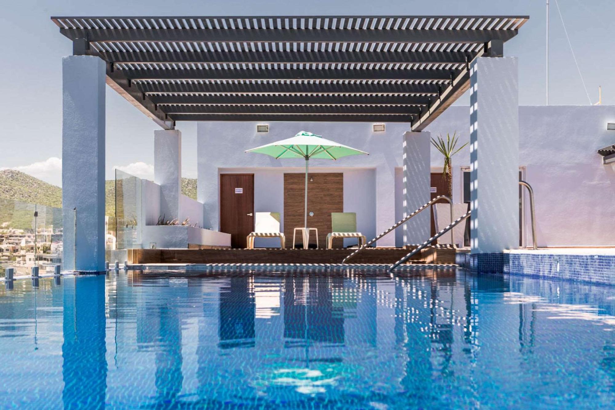 Comfort Inn & Suites Los Cabos Кабо-Сан-Лукас Екстер'єр фото