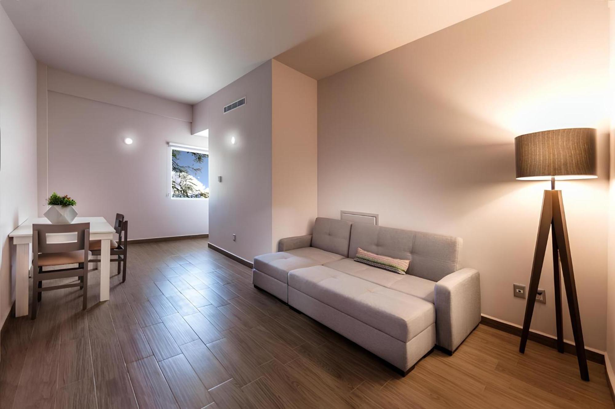 Comfort Inn & Suites Los Cabos Кабо-Сан-Лукас Екстер'єр фото