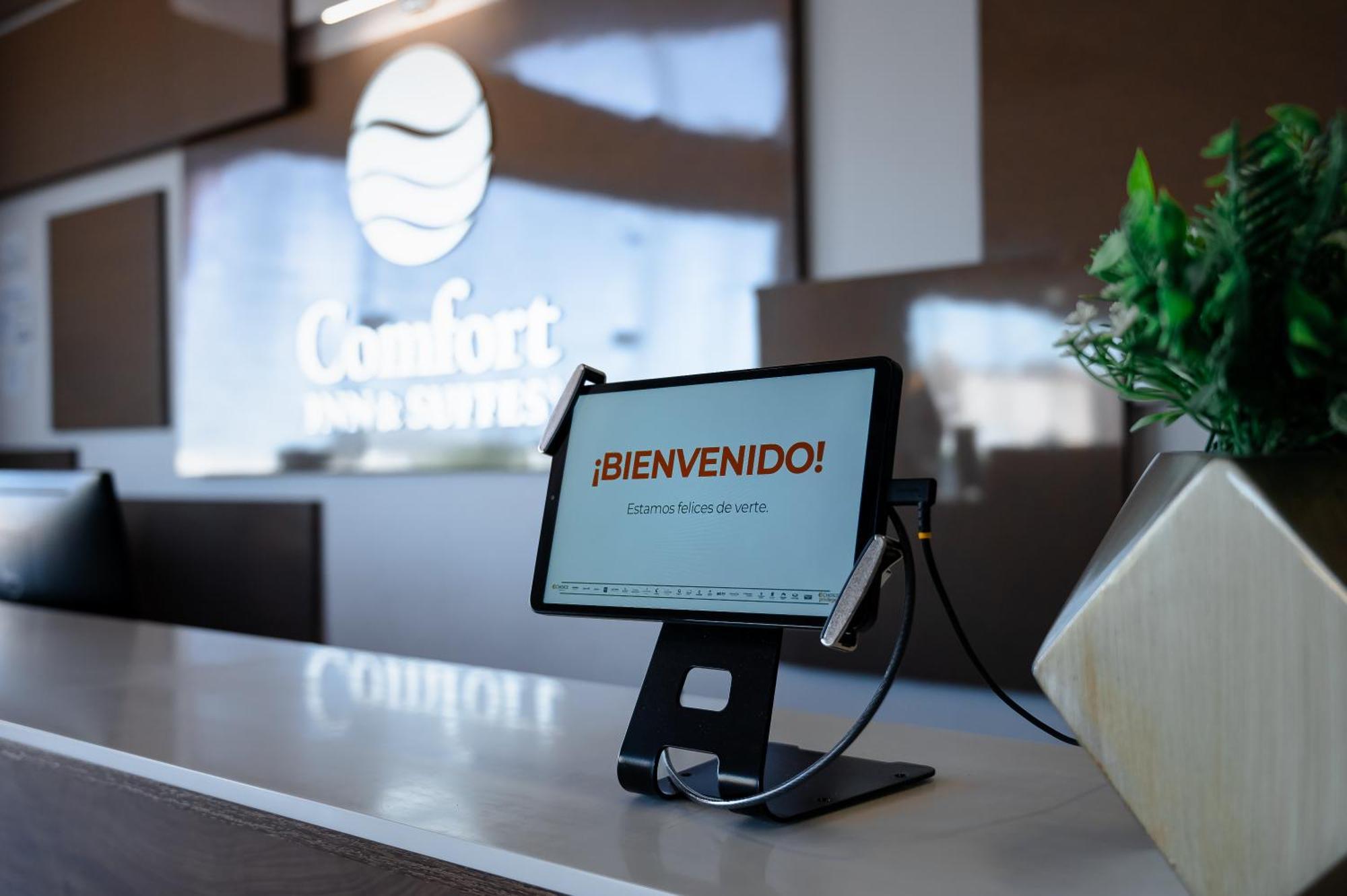 Comfort Inn & Suites Los Cabos Кабо-Сан-Лукас Екстер'єр фото